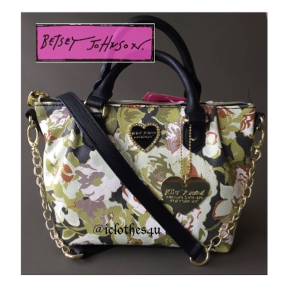 Betsey Johnson Handbags - Betsey JohnsonPinch Satchel Crossbody Olive Purse